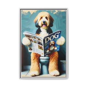 Divertido dibujo de un perro en el baño: Garabato leyendo el periódico imagen 4