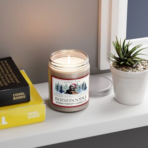 Vela de aromaterapia Bernedoodle: Aroma fresco y festivo, regalo ideal para amantes de los perros. imagen 7