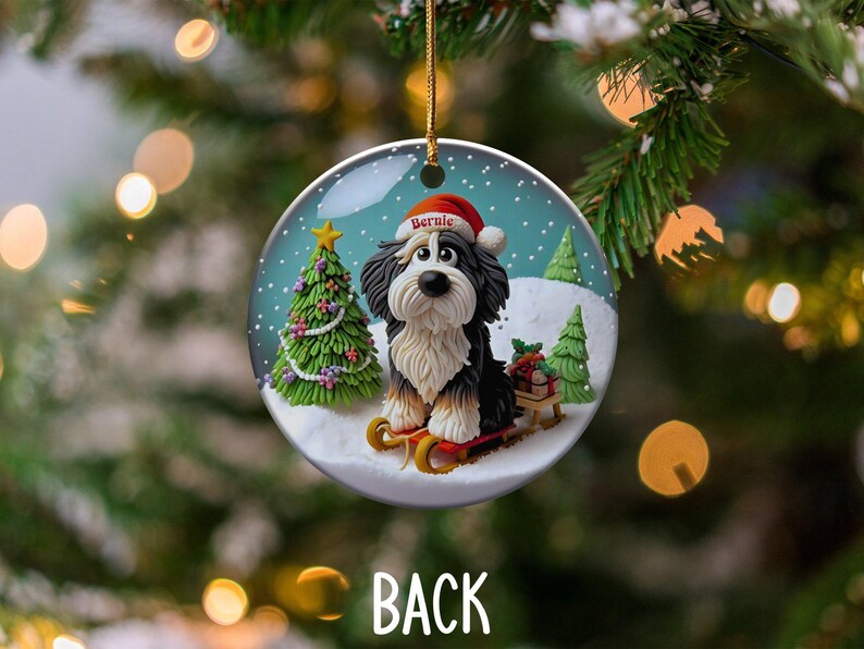 Bernedoodle Sledding, Snow Globe Style Ornament | Ceramic | 3 Inch Personalized Double Sided Keepsake afbeelding 2