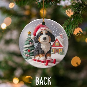 Bernedoodle-ornament, sneeuwbol-stijl met slee-ontwerp | Sublimatiekeramiek | 7,6 cm glanzend aandenken, dubbelzijdige kerstdecoratie afbeelding 5