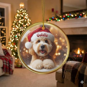 Keramik-Weihnachtsmannmütze, personalisierter Goldendoodle-Weihnachtsbaumschmuck | Sublimationsdruck | 7,6 cm (3 Zoll) Baumdekoration, individuelles Haustier-Andenken, Weihnachtsgeschenk Bild 11