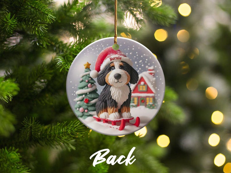 Bernedoodle-ornament, sneeuwbol-stijl met slee-ontwerp | Sublimatiekeramiek | 7,6 cm glanzend aandenken, dubbelzijdige kerstdecoratie afbeelding 7