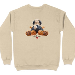 Sudadera personalizada para mamás de Bernedoodle, con el nombre del perro personalizado. imagen 4