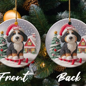 Bernedoodle-ornament, sneeuwbol-stijl met slee-ontwerp | Sublimatiekeramiek | 7,6 cm glanzend aandenken, dubbelzijdige kerstdecoratie afbeelding 6