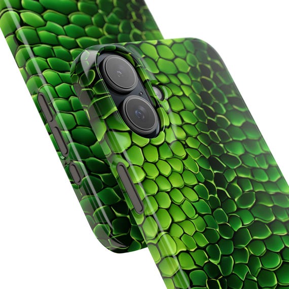 Green Snake Skin Phone Case: Reptile Print, Slim Polycarbonate Cover