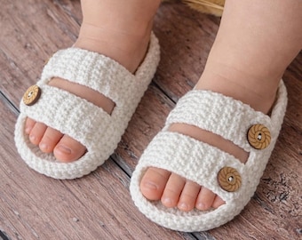 Sandały niemowlęce szydełkowe, buciki niemowlęce w stylu Birkenstock, białe sandały noworodkowe z organicznej bawełny, unisexowe letnie obuwie dla niemowląt