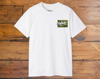 Könnte beinhalten: Weißes T-Shirt mit einer grünen Grafik eines Toyota Land Cruiser. Die Grafik enthält den Text "1984 Land Cruiser".