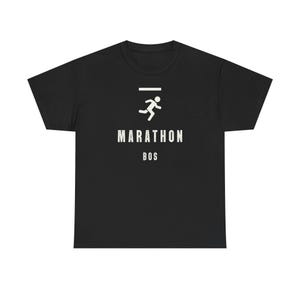 Boston 2025 T-Shirt, T-Shirt, Geschenke für Läufer, Tokyo, New York, einfache Marathon-Geschenke, 26 2, Halbmaraton-Läufer Unisex-T-Shirt aus schwerer Baumwolle