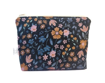 Kosmetiktasche Blumen blau, Feincord Babycord | Kulturbeutel | Schminktasche | Make Up Tasche