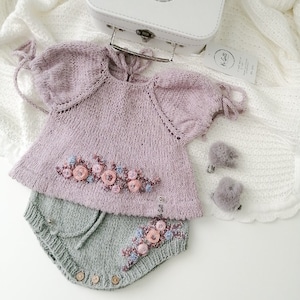 Baby tunic and bloomers Knitting Pattern for Any Yarn Weight (Author‘s No Stitch-by-Stitch Method)