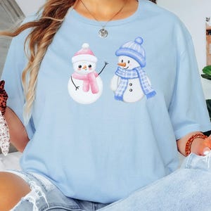 Weihnachten Tshirt, Weihnachten Liebe Shirt, Frauen Weihnachten Shirts, Schneemann Shirt, Weihnachtsgeschenk, Winter Shirt, Urlaub Shirt