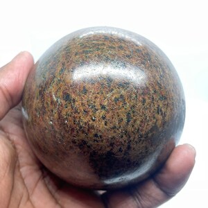 Sfera di granato di alta qualità, sfera di granato, sfera almandina di granato, sfera minerale di granato, pietra dell&#39;amore e fuoco interiore/pietra portafortuna del Capricorno