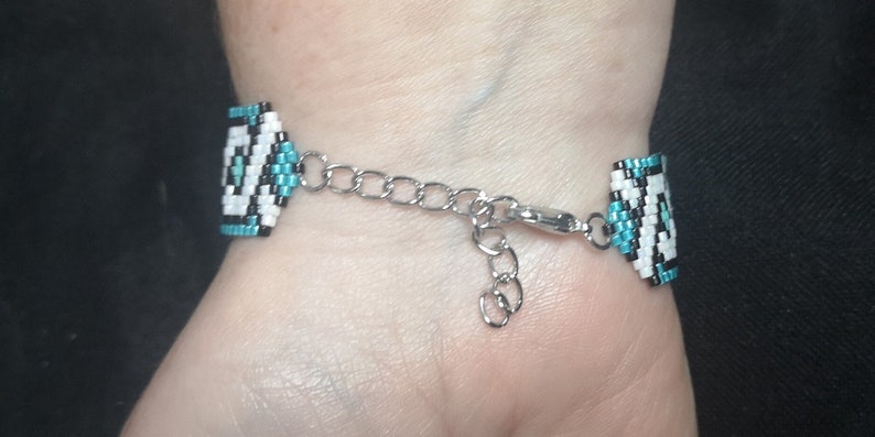 Miyuki bead pattern bracelet image 2