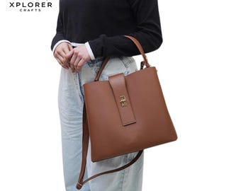 Leather Hobo Handbag, Personalized Shoulder Purse, Boho Handbag, Leather Tote, Tote Bag, Everyday Bag, Leather Handbag, Women's Tote Bag.
