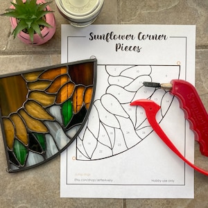 Pattern- Stained Glass Sunflower Corner