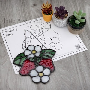 Pattern- Strawberrry Stained Glass Suncatcher