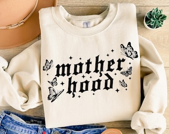 Trendy Mama SVG PNG: Mom Life Graphic (Digital Download