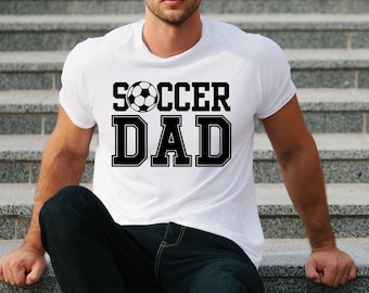 Football papa SVG PNG, Png universitaire, football papa chemise Svg Png, sport papa Svg Png, football Svg Png, fichiers numériques créatifs pour Cricut/Silhouette