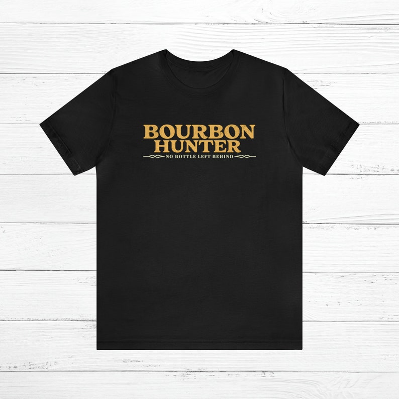 Bourbon Hunter T-Shirt: Kentucky Whiskey Lover Gift Black