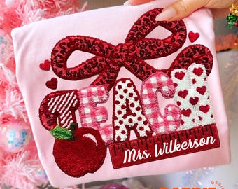 Disegno di ricamo a sublimazione in filato sintetico preppy PNG per insegnante di San Valentino Clipart
