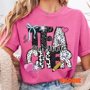 Preppy leraar 3e leerjaar PNG derde leerjaar, Y2K Leopard basisschool tshirt png sublimatie ontwerp clipart digitale download