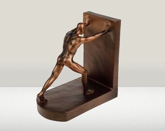 Bronze Man Statue Bookend - Unique Shelf Decor for Stylish Office or Home