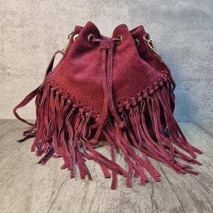 Echtes Wildleder Bordeaux Fransen Quaste Umhängetasche / Wildleder Bordeaux Schultertasche / Wildleder Taschen Party Taschen Geschenke für sie