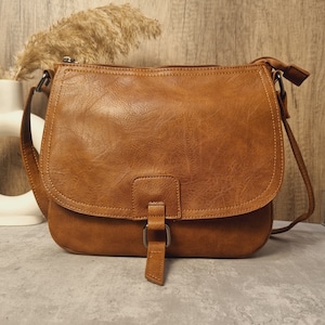 Vegan Leather Satchel Bag Tan Crossbody bag Shoulder Bag Brown Shoulder bag Brown Vegan Bag Unisex Crossbody bag Gifts for her Gifts for him zdjęcie 2