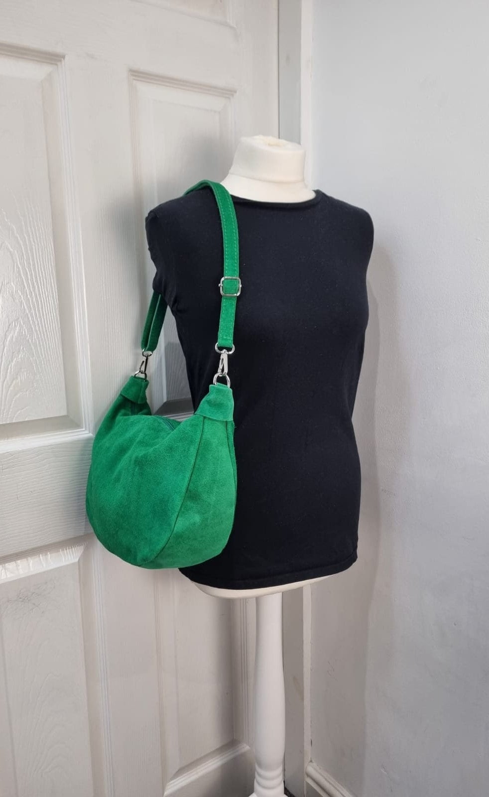 【EMIS】SUEDE SHOULDER BAG-GREEN il_fullxfull.6052027449_hqnp.jpg