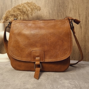 Vegan Leather Satchel Bag Tan Crossbody bag Shoulder Bag Brown Shoulder bag Brown Vegan Bag Unisex Crossbody bag Gifts for her Gifts for him zdjęcie 3