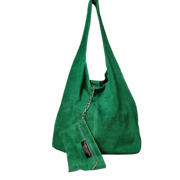 Zielona torba zamszowa: torebka typu hobo