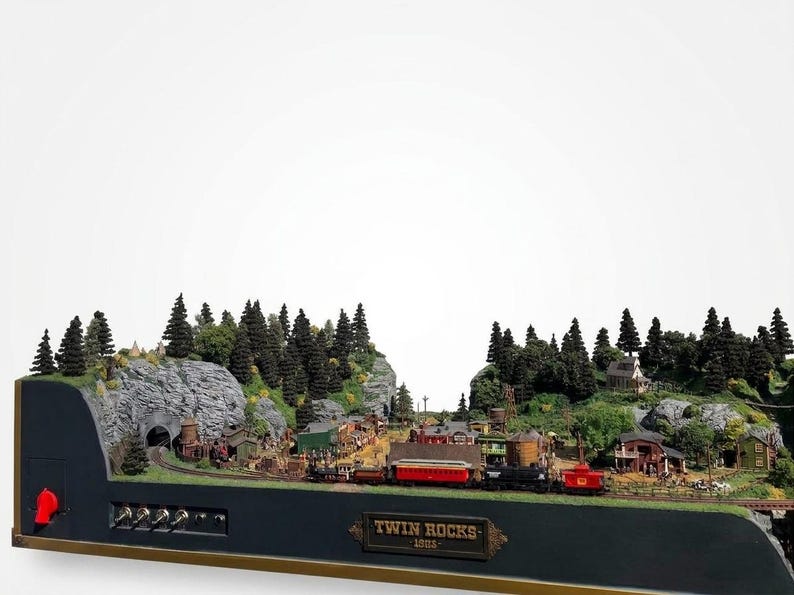 Esclusivo plastico ferroviario del selvaggio West, realizzato artigianalmente per veri collezionisti! immagine 1