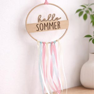 Holzkranz mit Spruch und Bändern, Loop aus Holz,