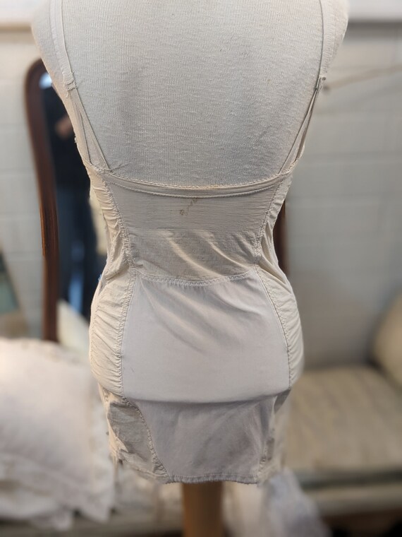 Vintage 1950's Full Body Girdle Corset w/Garters - image 3