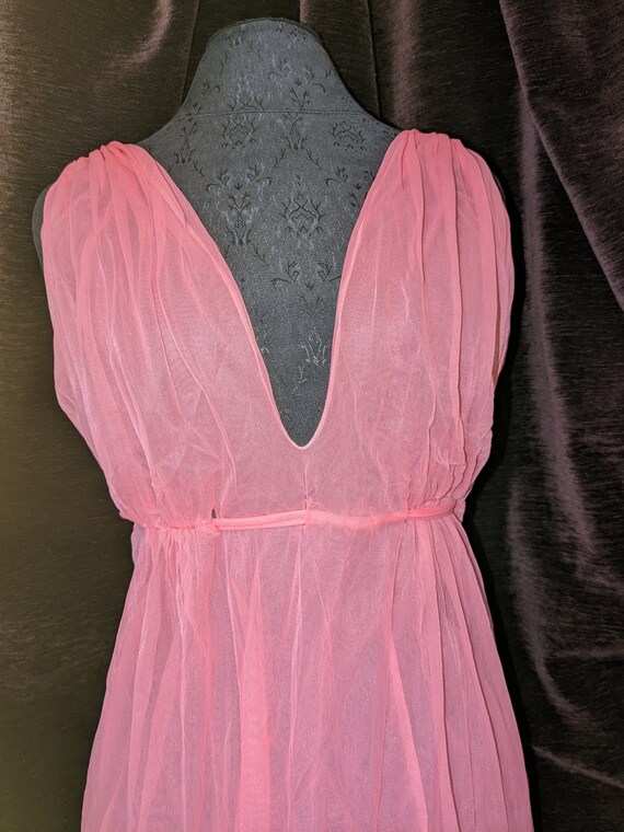 1970s Sheer Fairy Floss Pink Nylon Nightgown - image 4