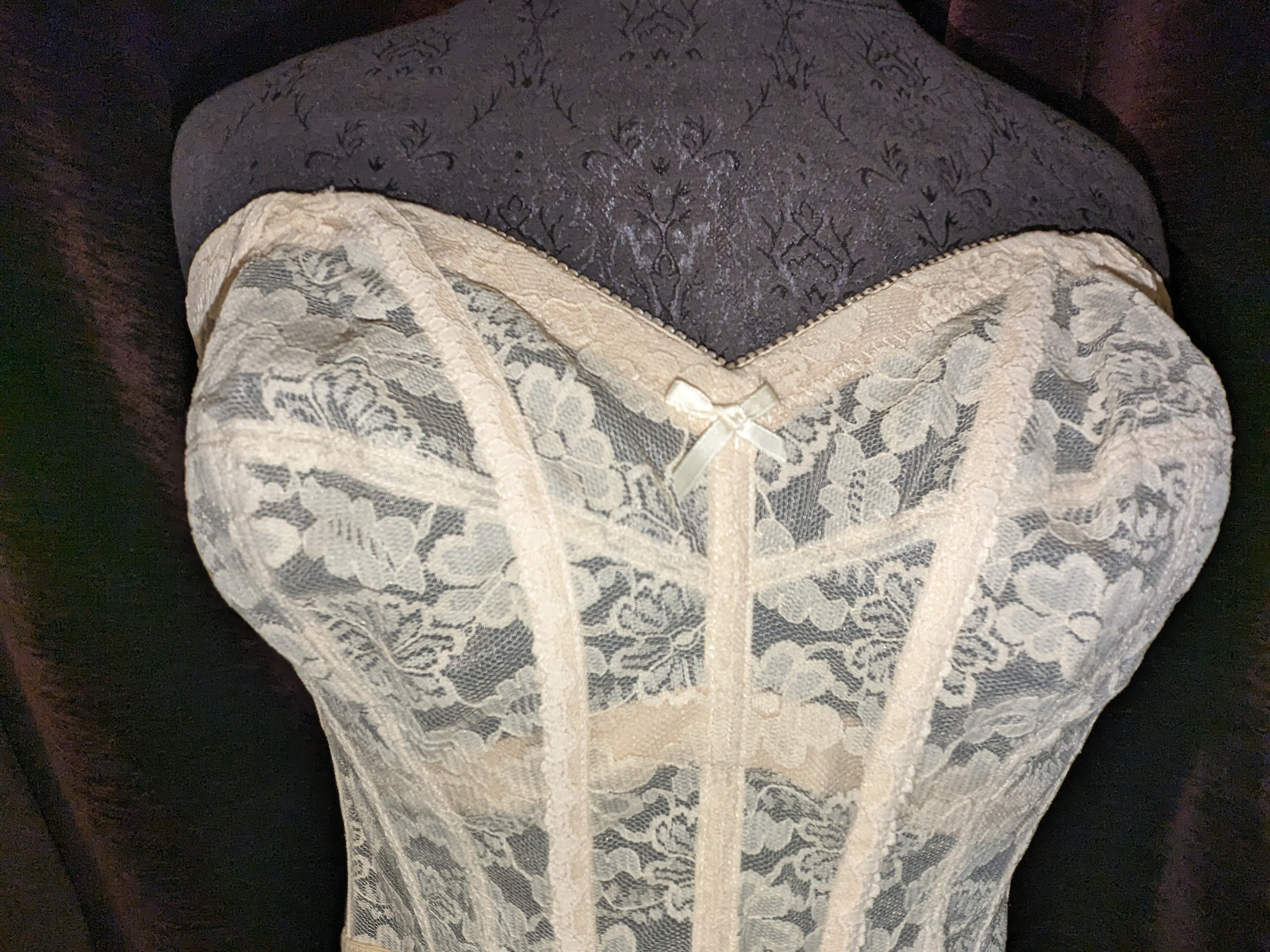 Merry widow corset , 1950s - Eclectic Ladies