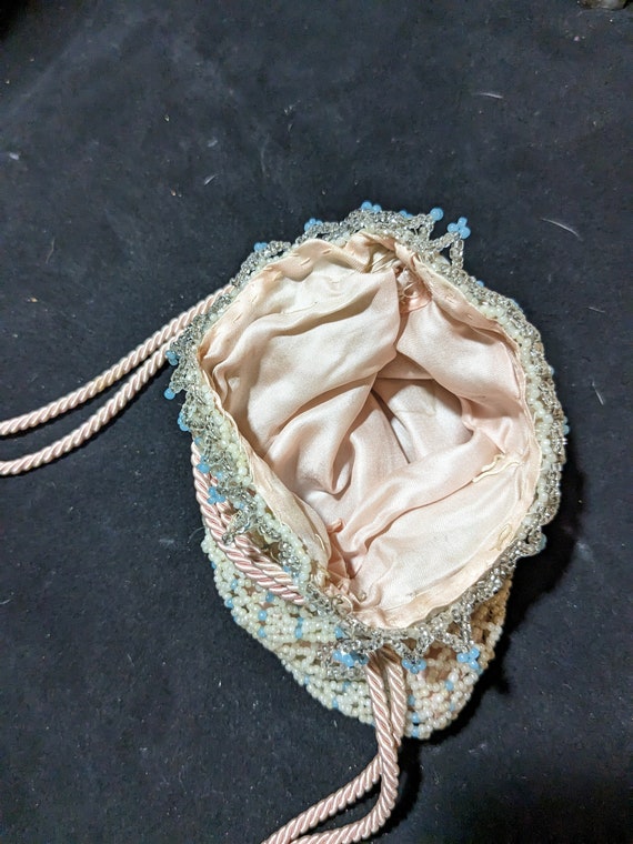 Vintage Stunning handmade beaded change pouch pur… - image 3