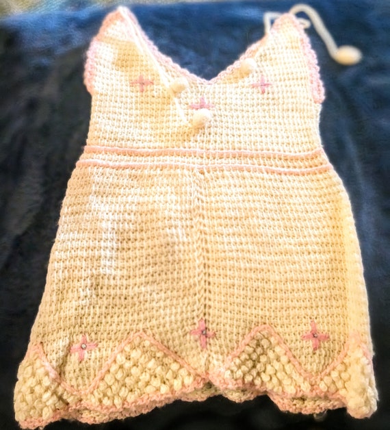 VINTAGE 1940's handmade crocheted toddler 1yr bab… - image 8
