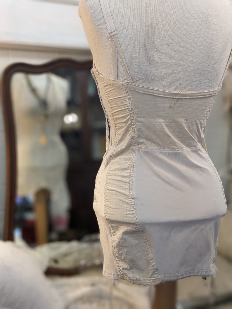 Vintage 1950's Full Body Girdle Corset W/garters Etsy
