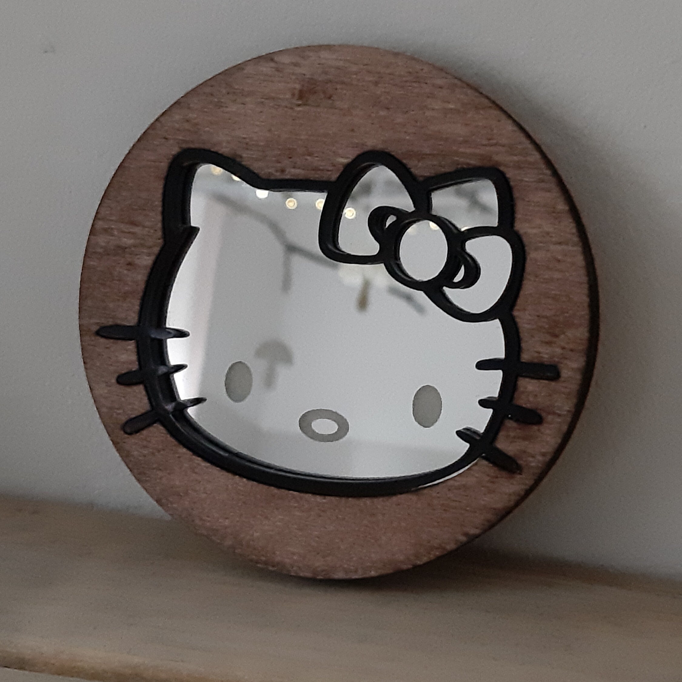 Hello Kitty - Rotes Herz - Bedruckter Spiegel - 20x30