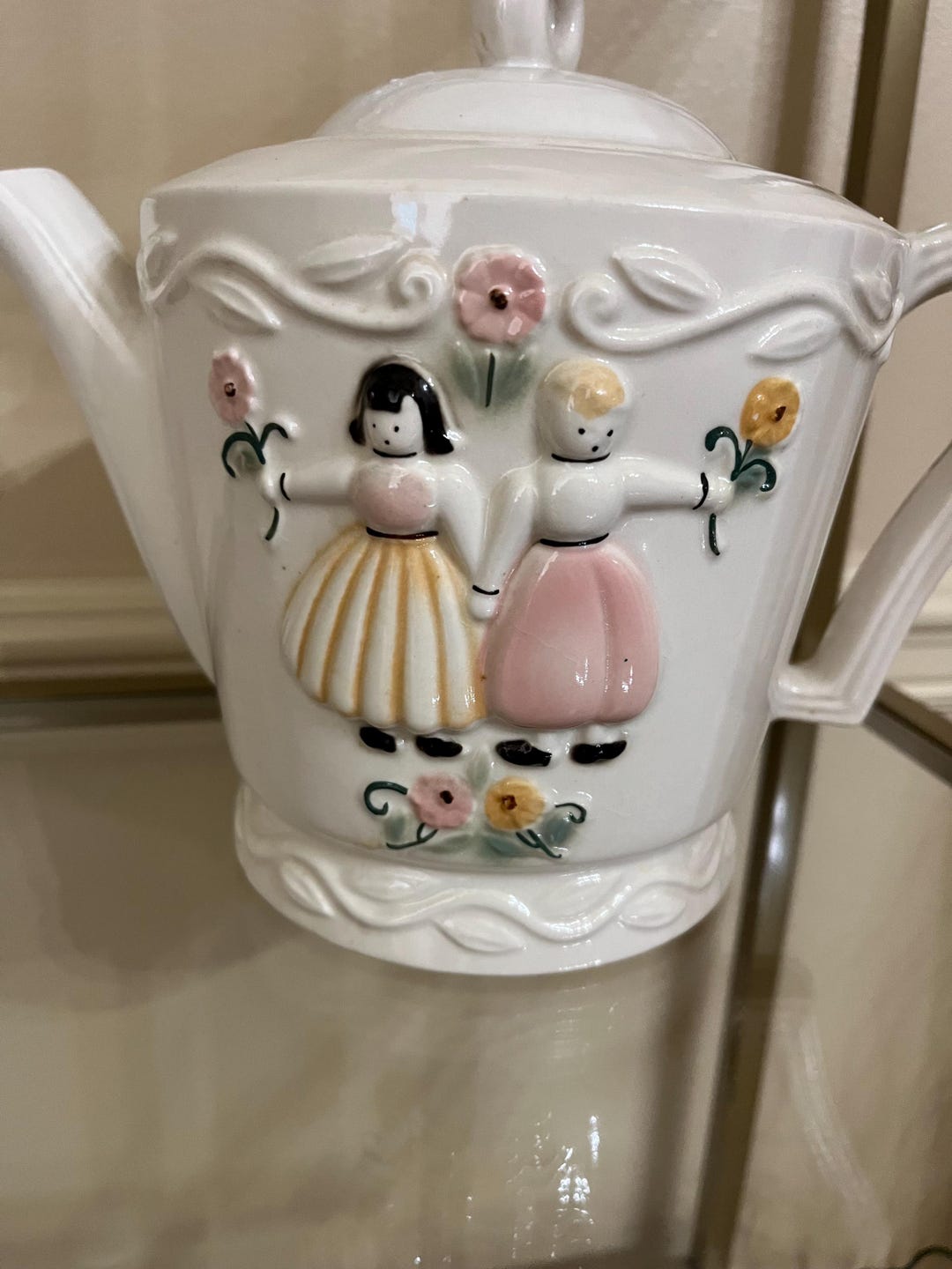 Vintage 1940s Porcelain Dutch Girl Tea Pot - PRICE INCLUDES SHIPPING - Etsy
