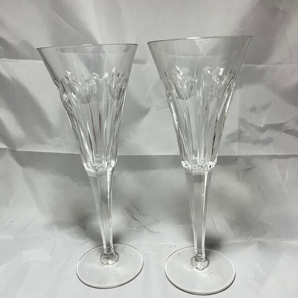 Set of 2 Waterford millennium Love toasting flutes - heart pattern