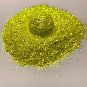 Yellow Glitter, Yellow Chunky Glitter, Chunky Glitter, Iridescent Glitter, Yellow Iridescent Glitter, Zapped