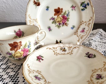 EPIAG Czechoslovakia  Elegant  Seven-piece Porcelain Collectible Set Beautiful Floral Print.