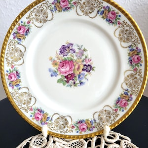 Haviland Johann  Bavaria Beautiful Porcelain Plate decorated with Floral and Gold Bouquet