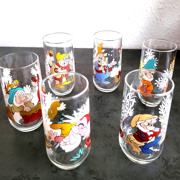 DISNEY Vintage Set of 6, Drinking Glasses , made in Denmark