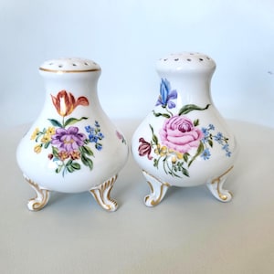 RARE  WEIMAR Two Pomanders-Potpourri  Vintage Porcelain on Three Legs,  Hend Painted  Gold   Bright Flowers.  Trinket for a Gift.  Germany