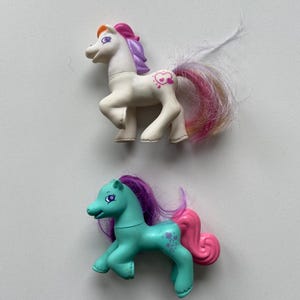 My Little Pony Vintage - HASBRO McDonalds Mini 3&quot; Pink Teal Purple 90&#39;s