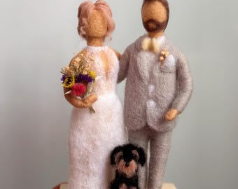Custom Just Married Wool Figure with Cat -  Handmade Wedding Felted Figure -  Personalized Anniversary Gift