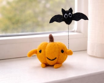 Handmade Felt Pumpkin with Bat – Spooky Halloween Wool Decoration